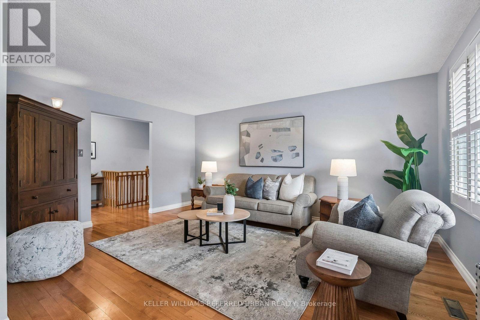 190 Hilltop Drive, East Gwillimbury, Ontario  L9N 1B8 - Photo 9 - N13783844
