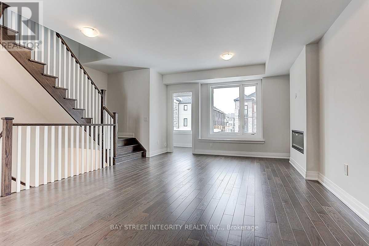 509 New England Court, Newmarket, Ontario L3X 0M6 - Photo 7 - N13783862