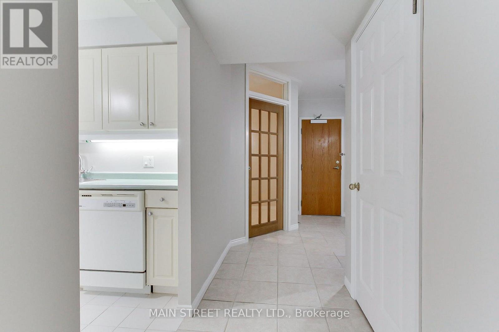 306 - 85 Wellington Street W, Aurora, Ontario L4G 2P2 - Photo 7 - N13783900