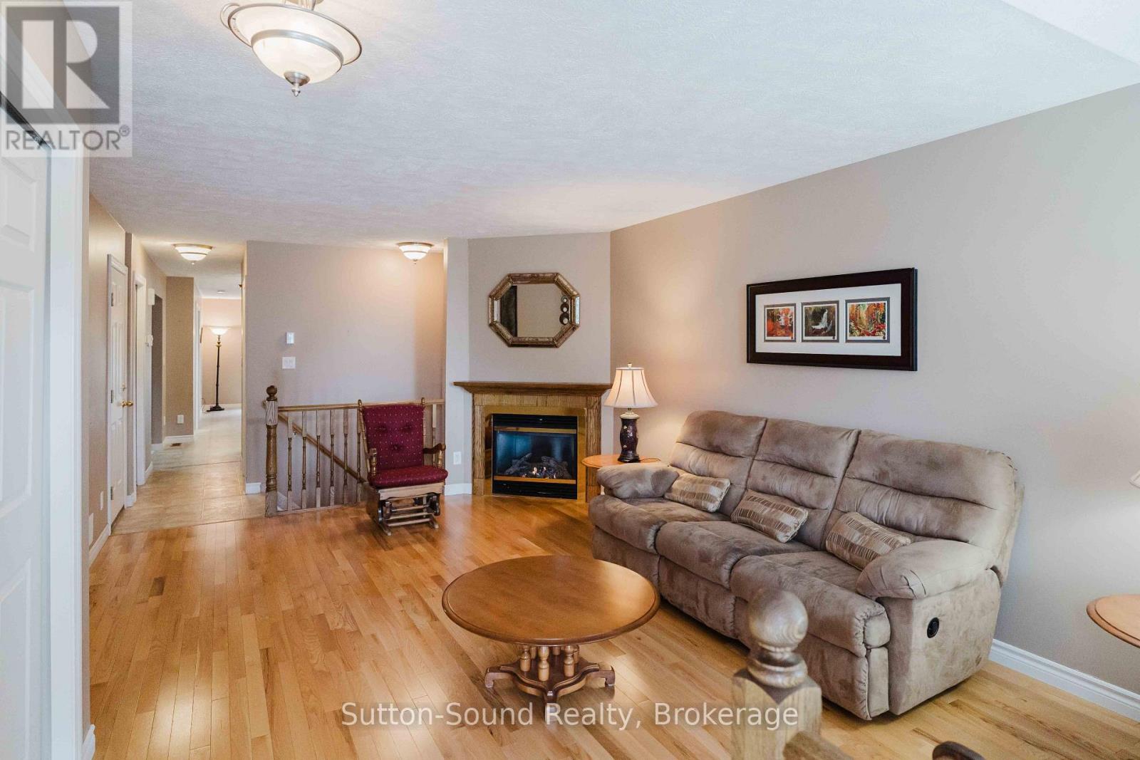 907 9th A Avenue E, Owen Sound, Ontario N4K 6Y4 - Photo 3 - X13783876
