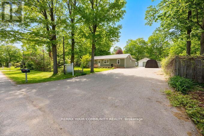 781 Edward Street, Innisfil, Ontario  L9S 2S2 - Photo 4 - N13499654