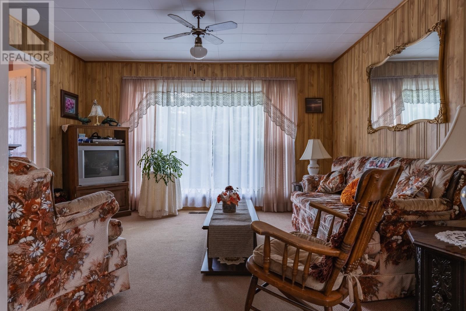 5 Tavenors Lane, Corner Brook — photo 6