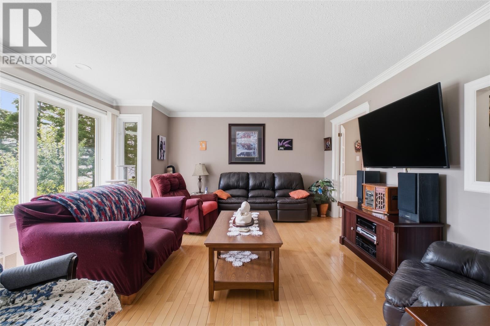 33 Harbour Drive, Hillview — photo 12