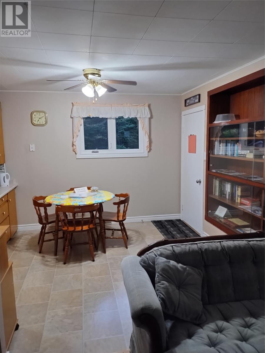 33 Harbour Drive, Hillview — photo 49