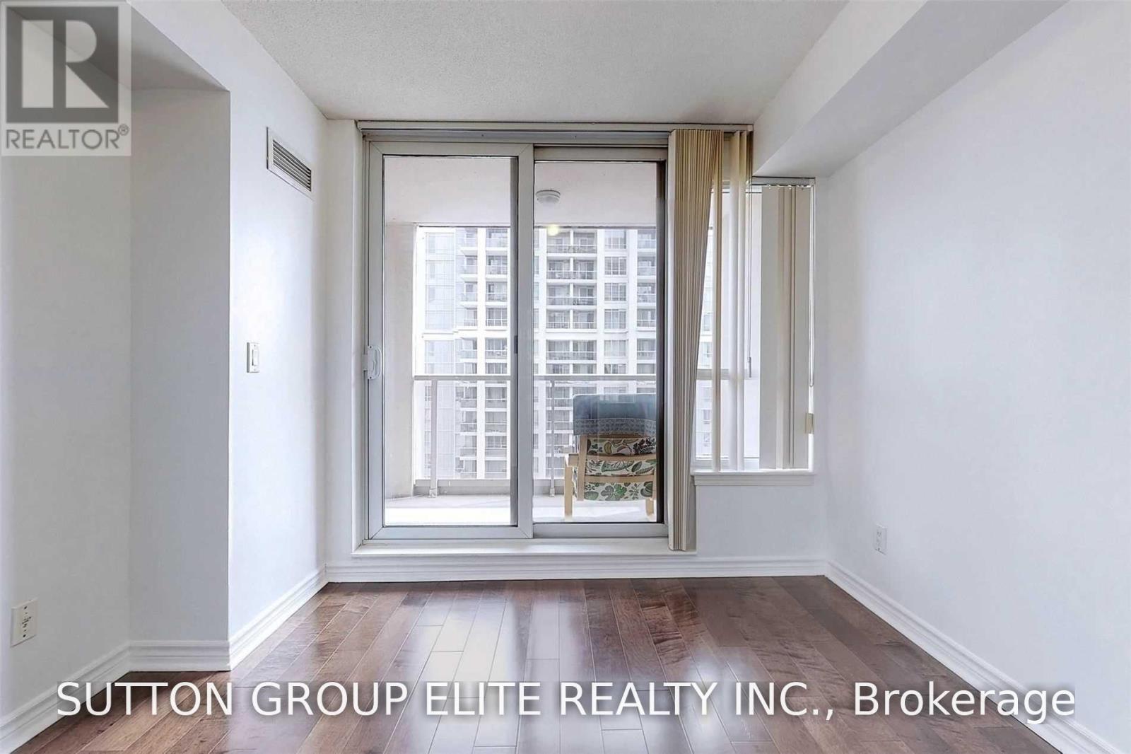 2412 - 4090 Living Arts Drive, Mississauga, Ontario L5B 4M8 - Photo 12 - W13783828
