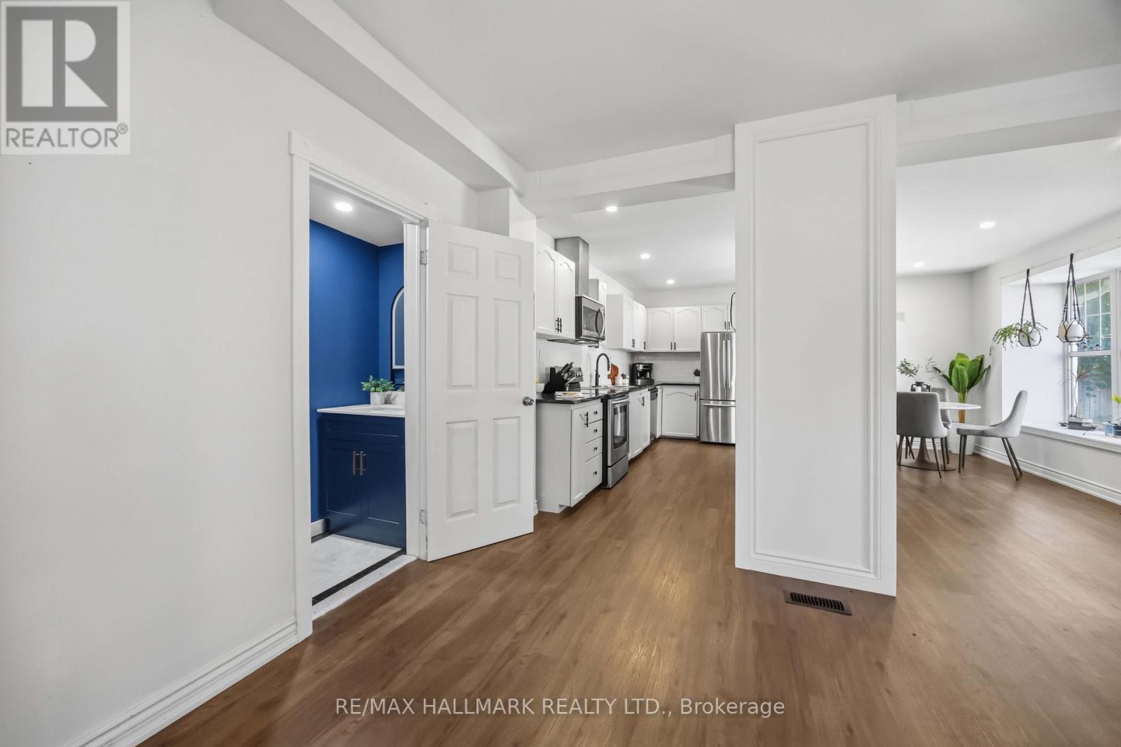 44 Holley Avenue, Toronto, Ontario  M9N 2C5 - Photo 8 - W13783830
