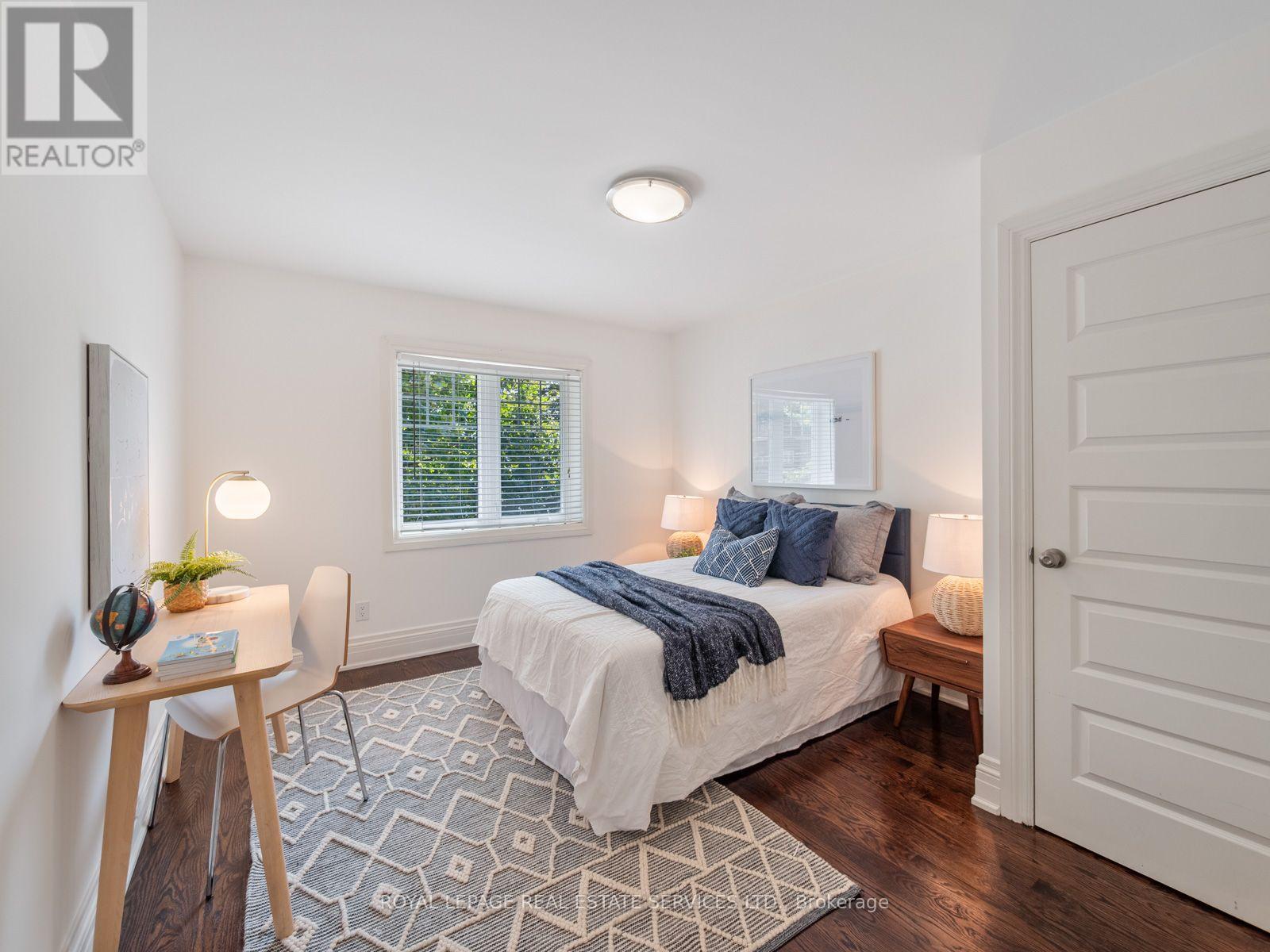 10 Elora Road, Toronto, Ontario  M6P 3H6 - Photo 23 - W13783832
