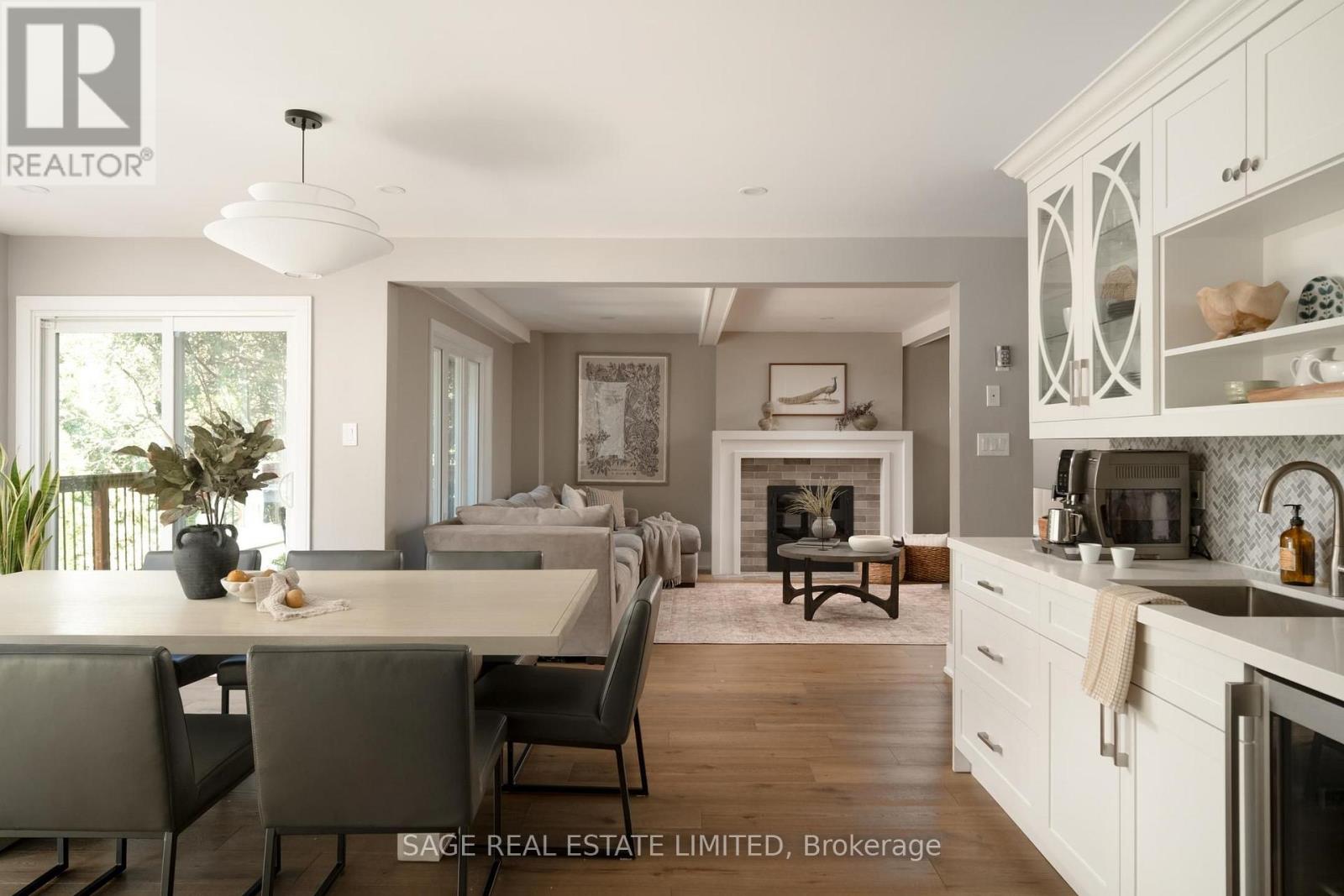 1819 Friar Tuck Court, Mississauga, Ontario  L5K 2L4 - Photo 14 - W13783874