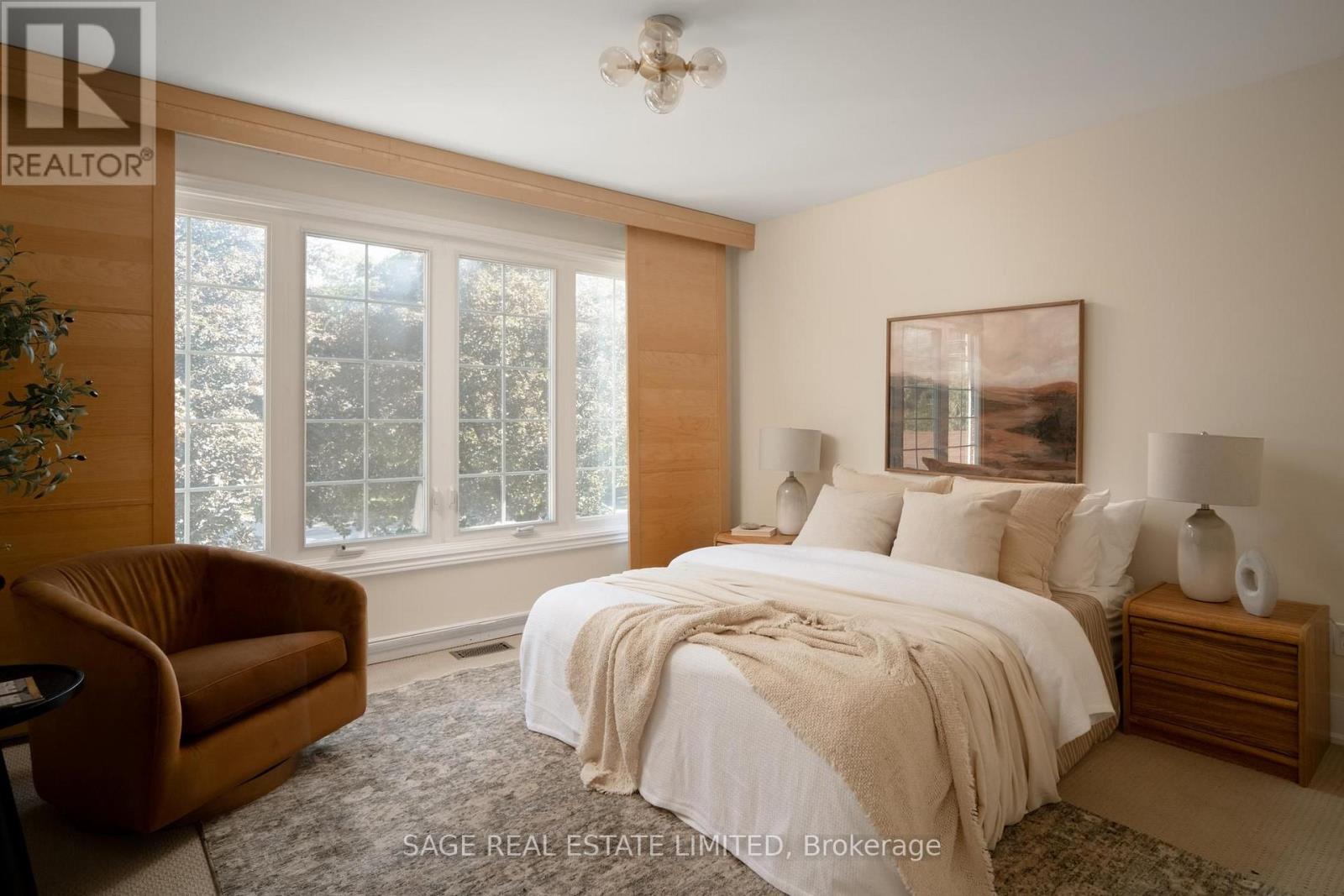 1819 Friar Tuck Court, Mississauga, Ontario  L5K 2L4 - Photo 20 - W13783874