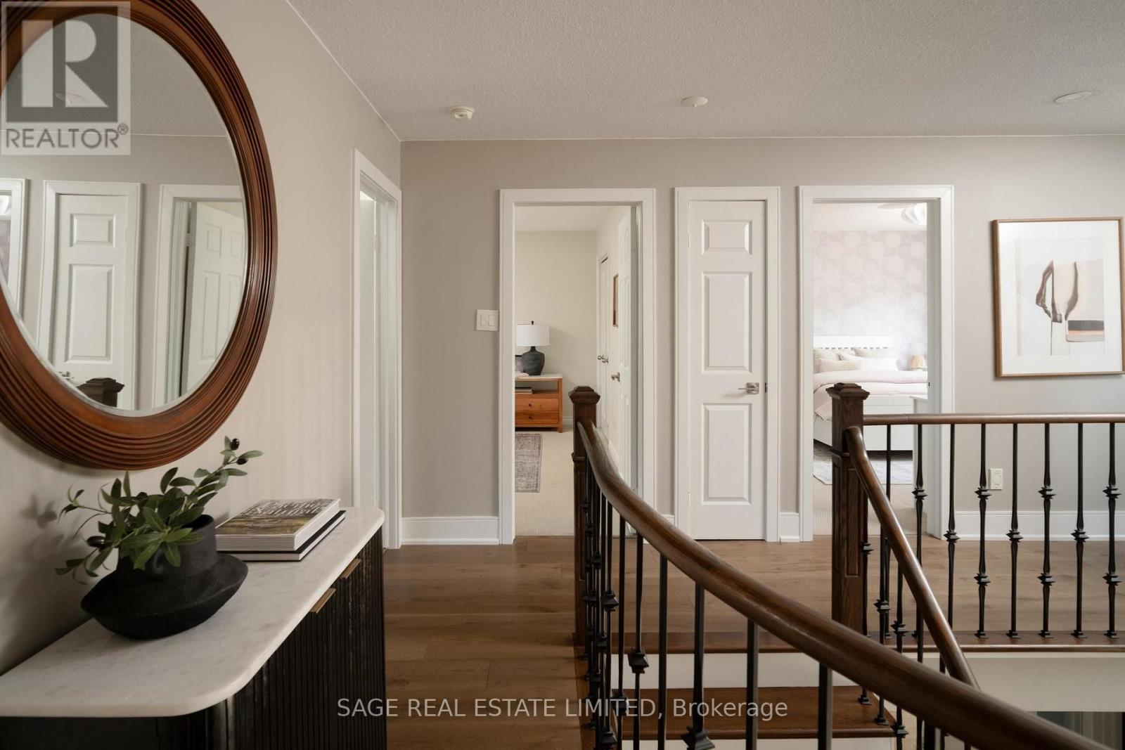 1819 Friar Tuck Court, Mississauga, Ontario  L5K 2L4 - Photo 25 - W13783874