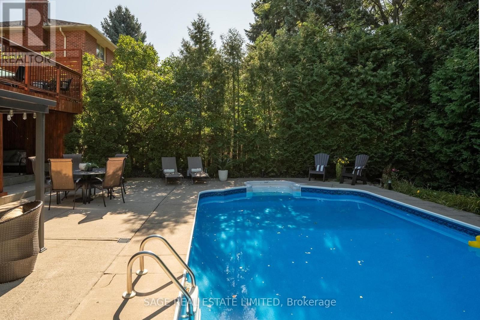 1819 Friar Tuck Court, Mississauga, Ontario  L5K 2L4 - Photo 46 - W13783874
