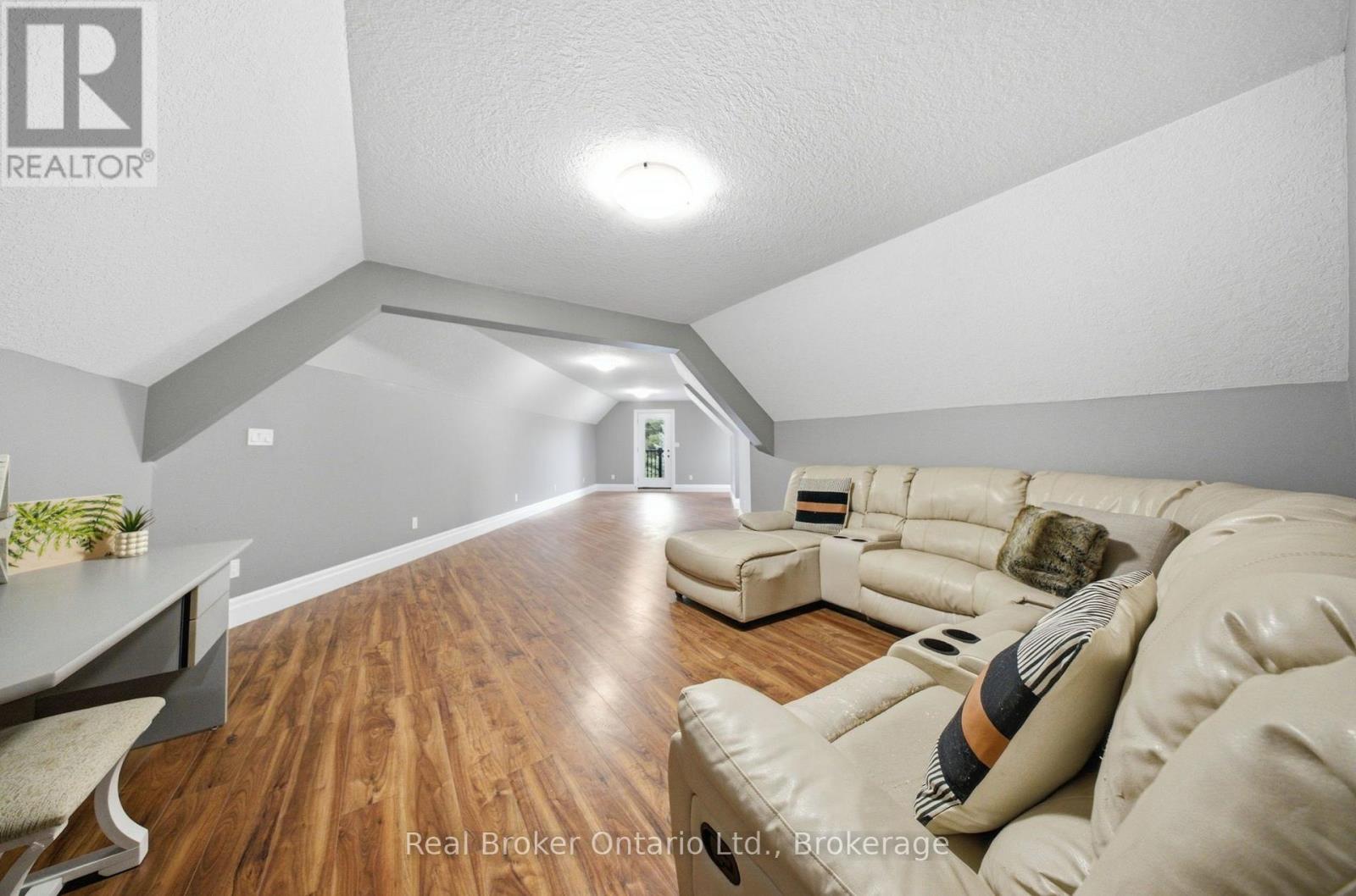 7399 Wellington 10 Road, Mapleton, Ontario  N0G 2K0 - Photo 31 - X13770692