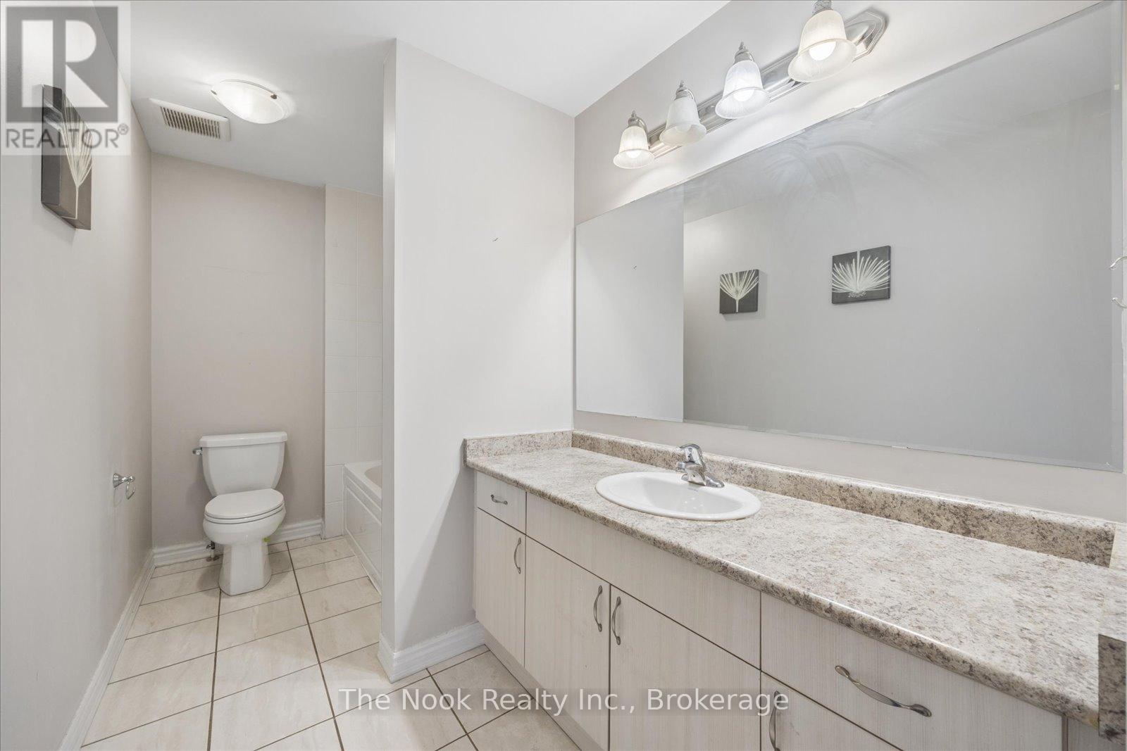 60 Westfield Drive, Whitby, Ontario  L1P 0E9 - Photo 16 - E13779512