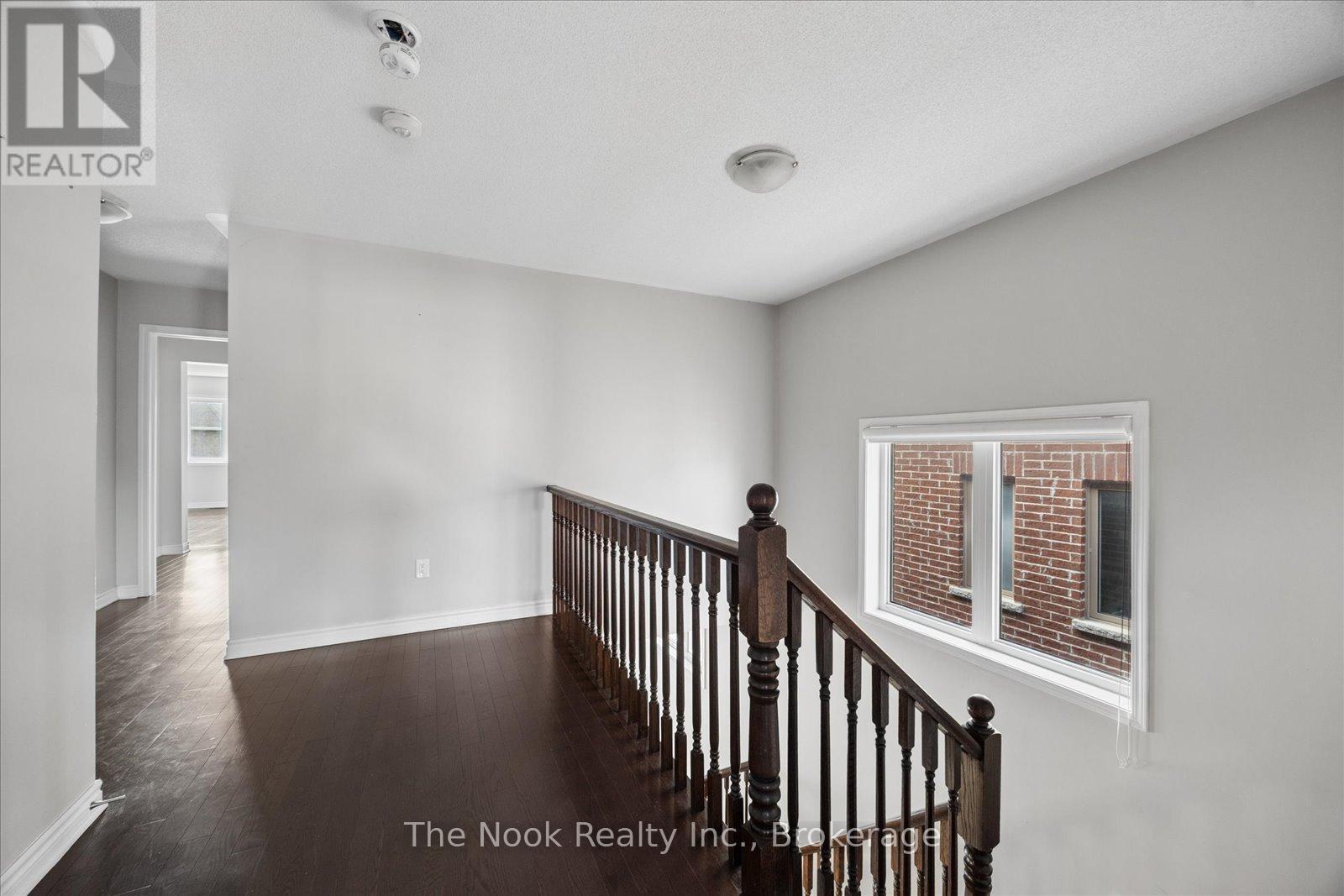 60 Westfield Drive, Whitby, Ontario  L1P 0E9 - Photo 9 - E13779512