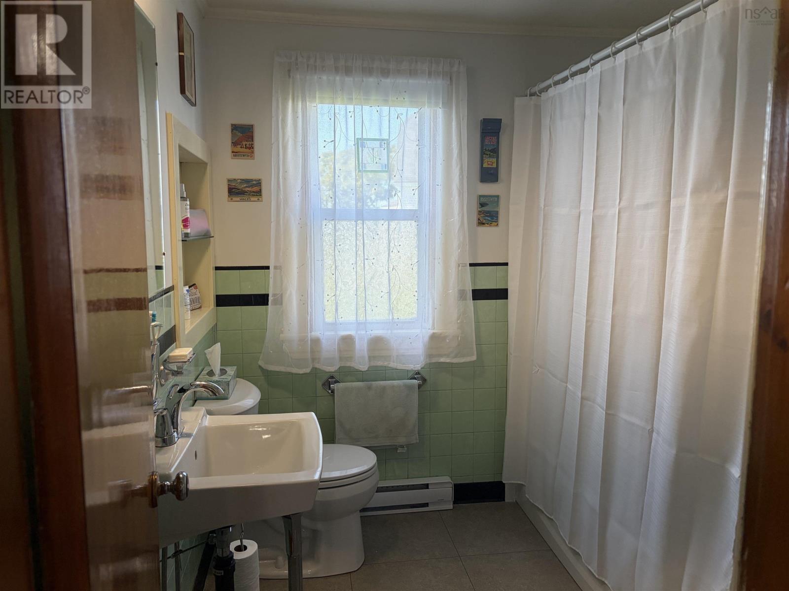 9 Stoddart Drive, Clark's Harbour, Nova Scotia  B0W 1P0 - Photo 26 - 202623290