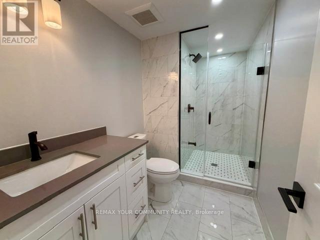 Main Level - 19 Mount Royal Avenue, Toronto, Ontario  M6H 2S2 - Photo 11 - C13109562