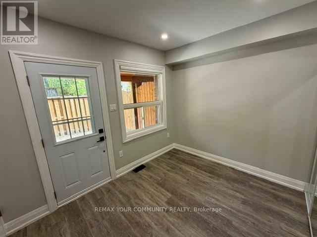 Main Level - 19 Mount Royal Avenue, Toronto, Ontario  M6H 2S2 - Photo 18 - C13109562