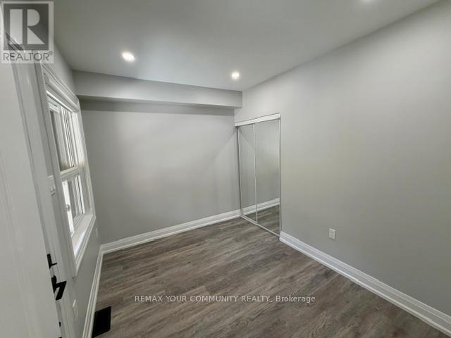 Main Level - 19 Mount Royal Avenue, Toronto, Ontario  M6H 2S2 - Photo 16 - C13109562