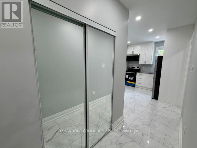 Main Level - 19 Mount Royal Avenue, Toronto, Ontario  M6H 2S2 - Photo 13 - C13109562