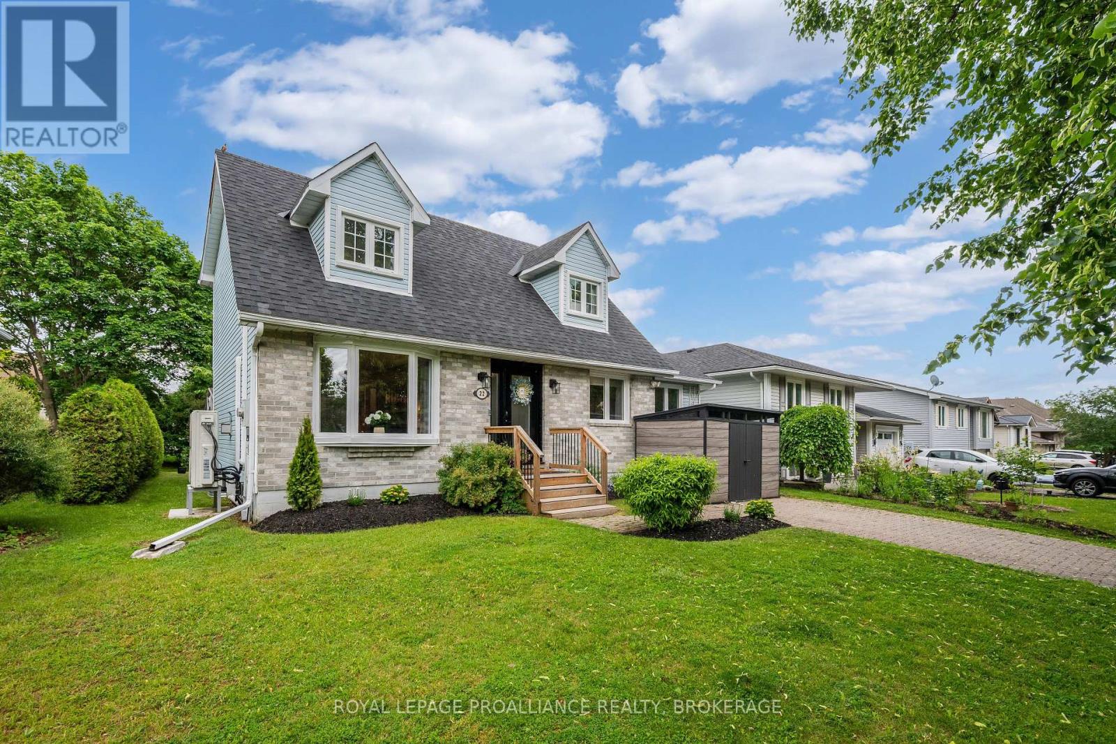 22 Heritage Drive, Loyalist, Ontario  K0H 1G0 - Photo 3 - X13783952