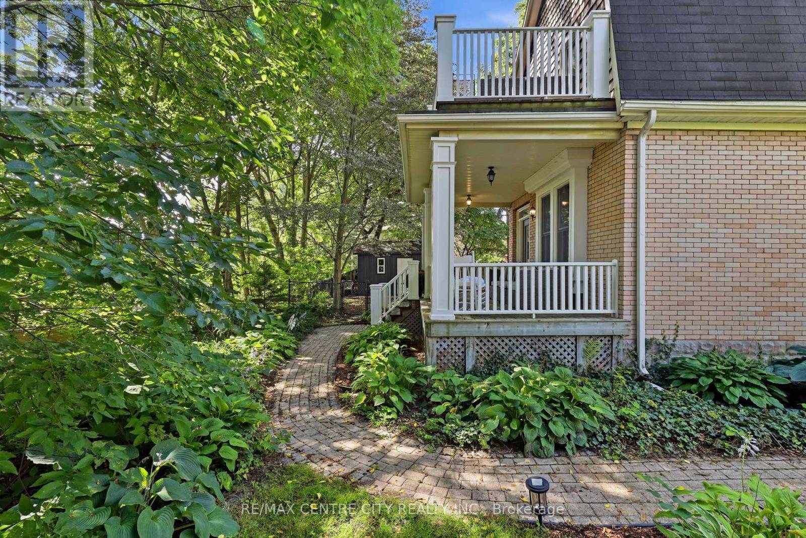 102 Walnut Street, London North, Ontario  N6H 1C4 - Photo 5 - X13783926