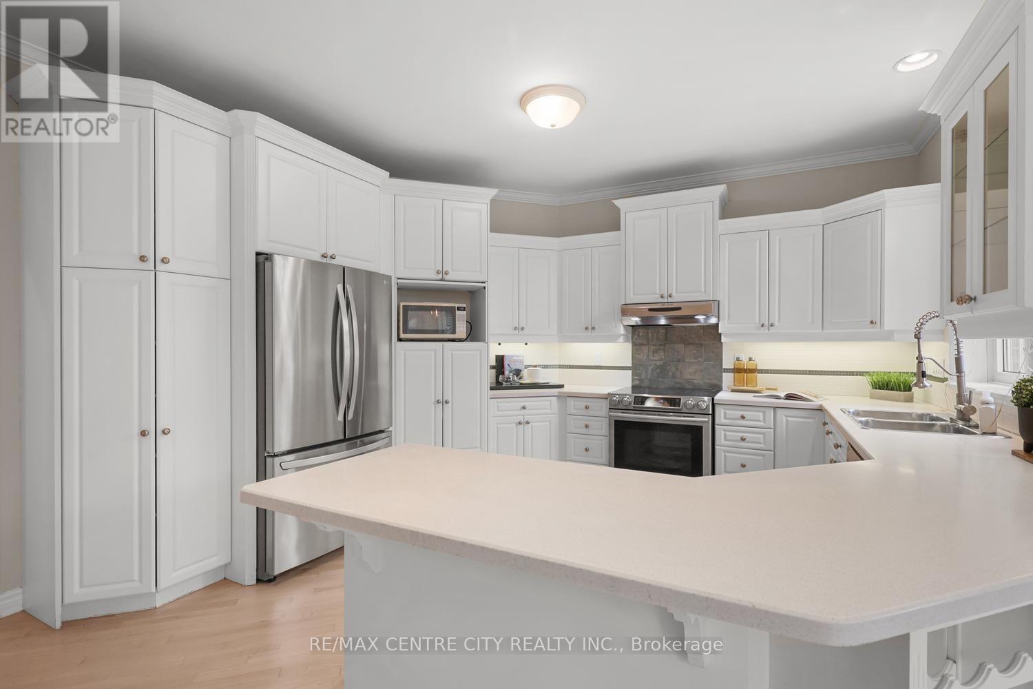 1941 Standfield Road, London North, Ontario  N6G 5G1 - Photo 16 - X13783972