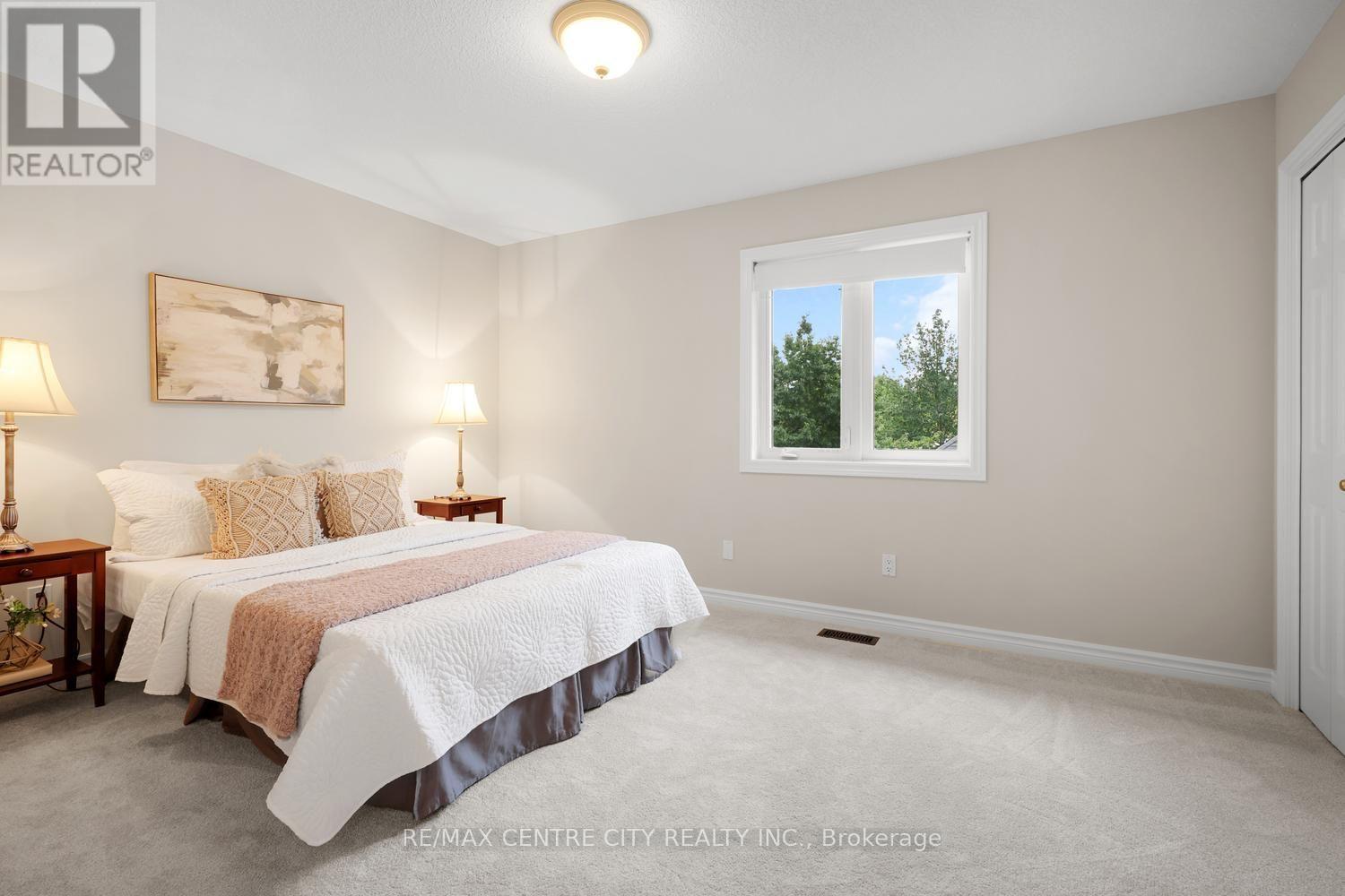1941 Standfield Road, London North, Ontario  N6G 5G1 - Photo 28 - X13783972