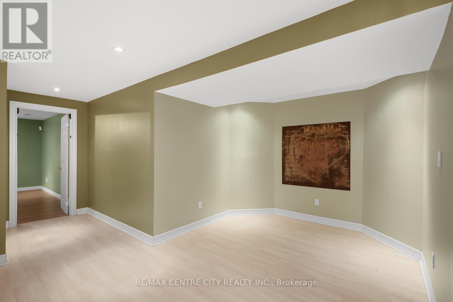 1941 Standfield Road, London North, Ontario  N6G 5G1 - Photo 35 - X13783972