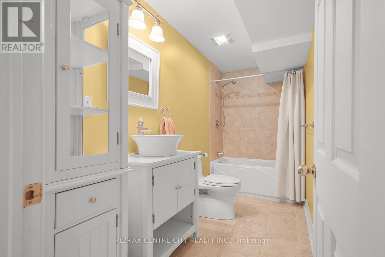 1941 Standfield Road, London North, Ontario  N6G 5G1 - Photo 41 - X13783972