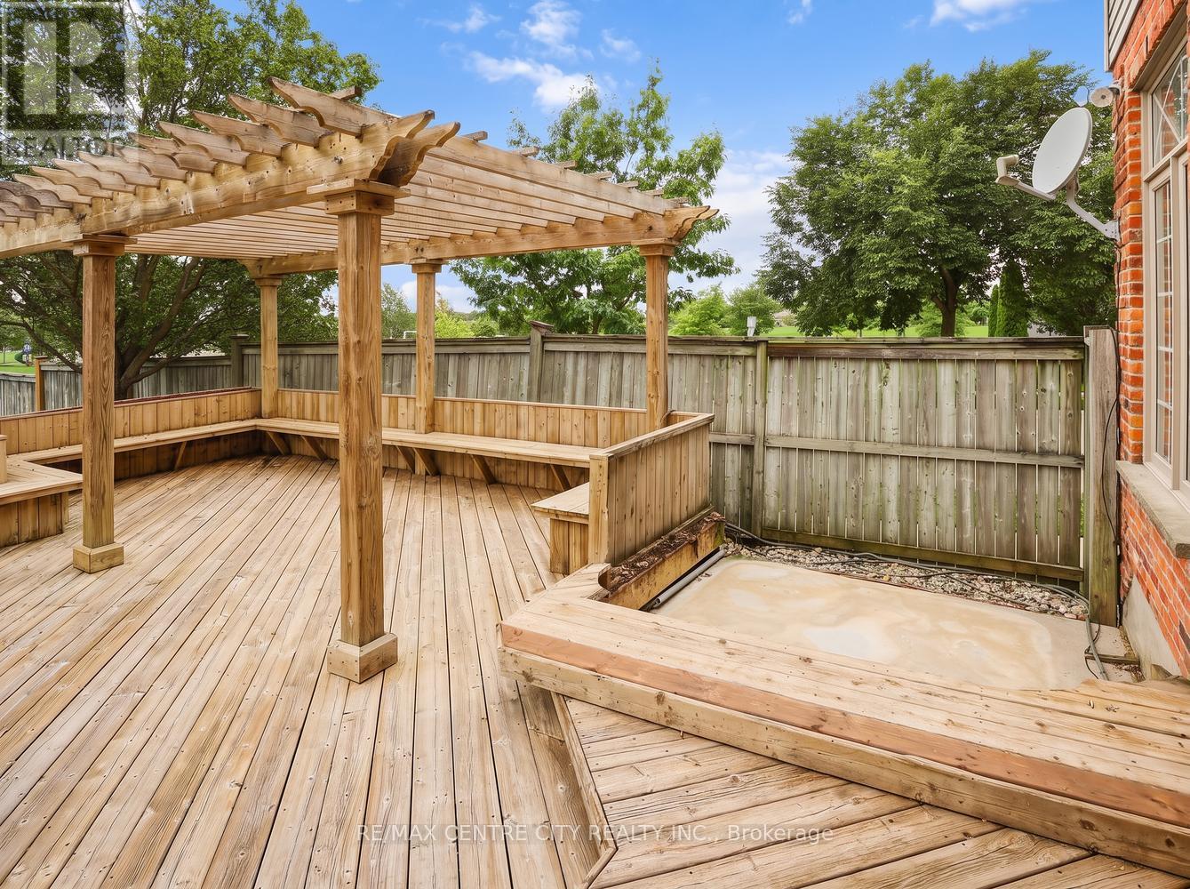 1941 Standfield Road, London North, Ontario  N6G 5G1 - Photo 42 - X13783972