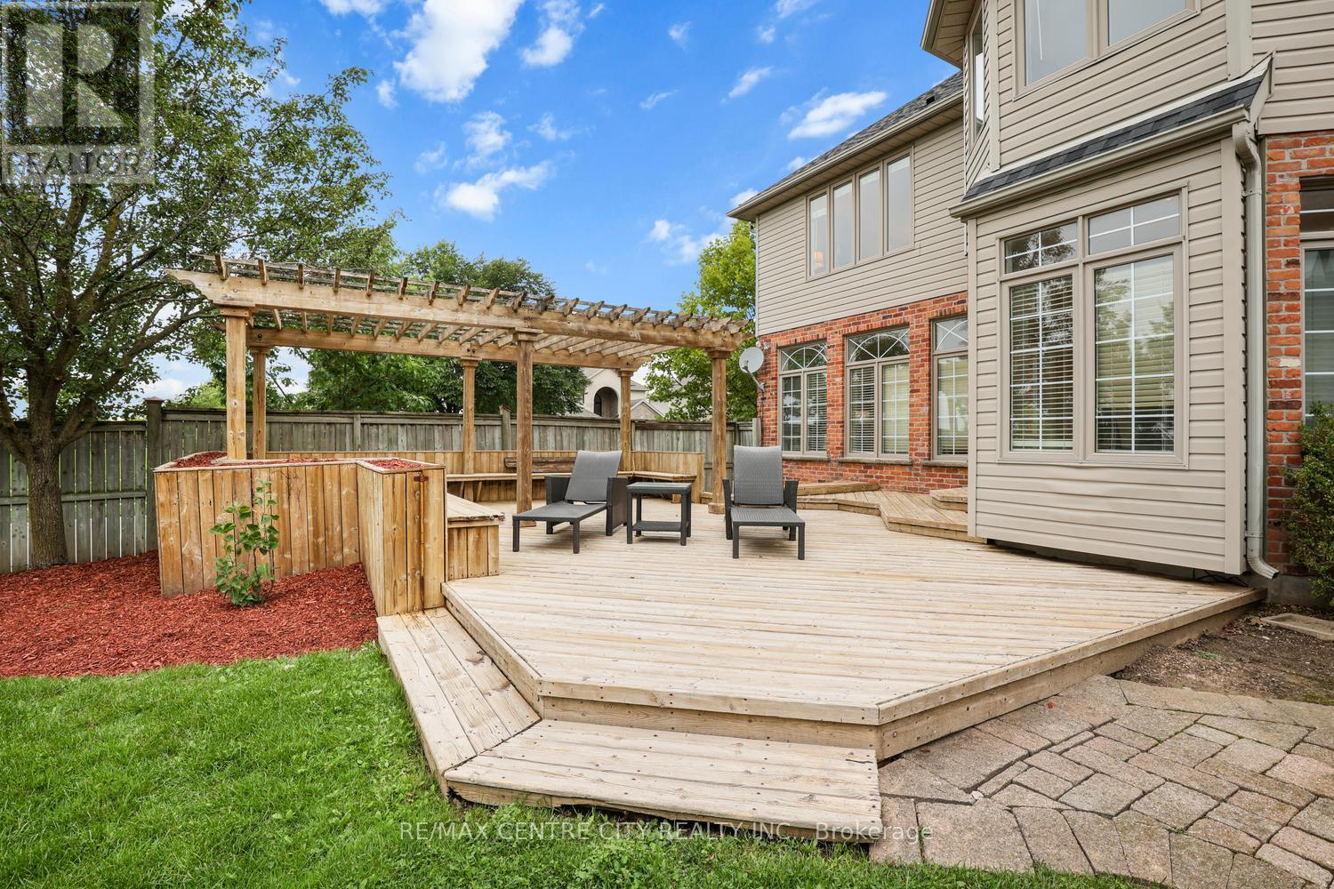1941 Standfield Road, London North, Ontario  N6G 5G1 - Photo 45 - X13783972
