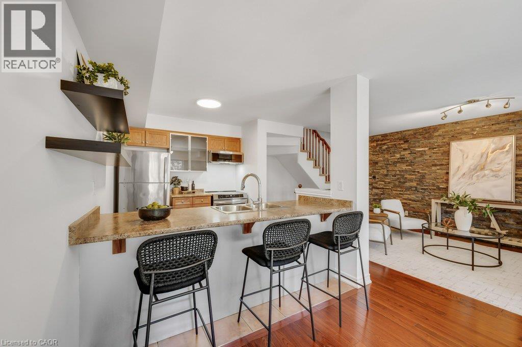 626 Hooks Common, Burlington, Ontario  L7L 0C9 - Photo 14 - 40860505