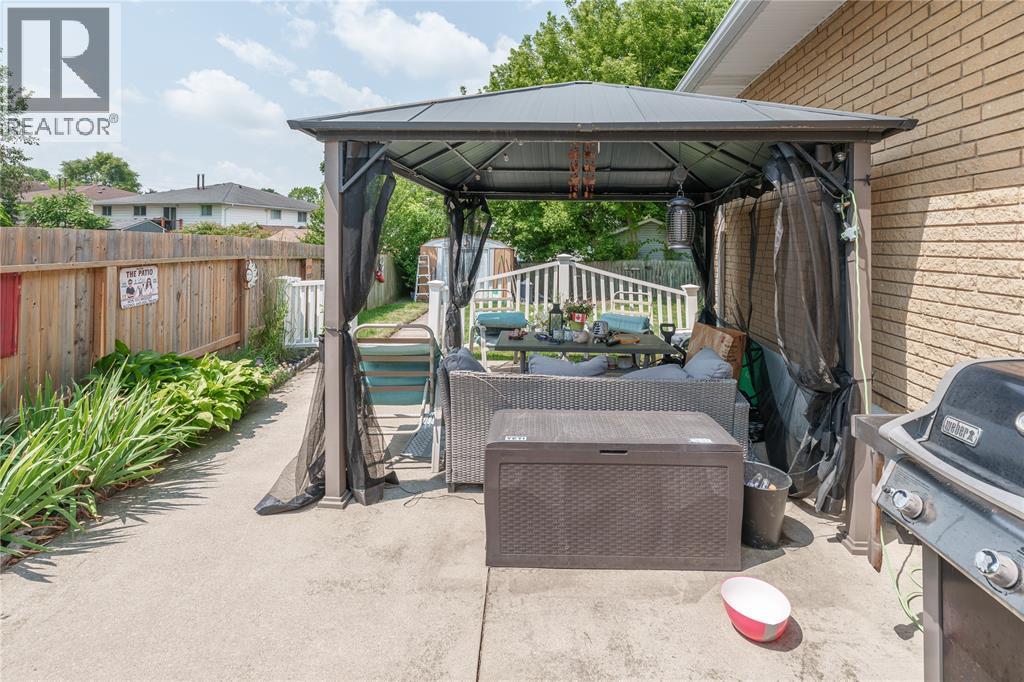 830 Wilmont Place, Sarnia, Ontario  N7T 4Z8 - Photo 31 - 26022365