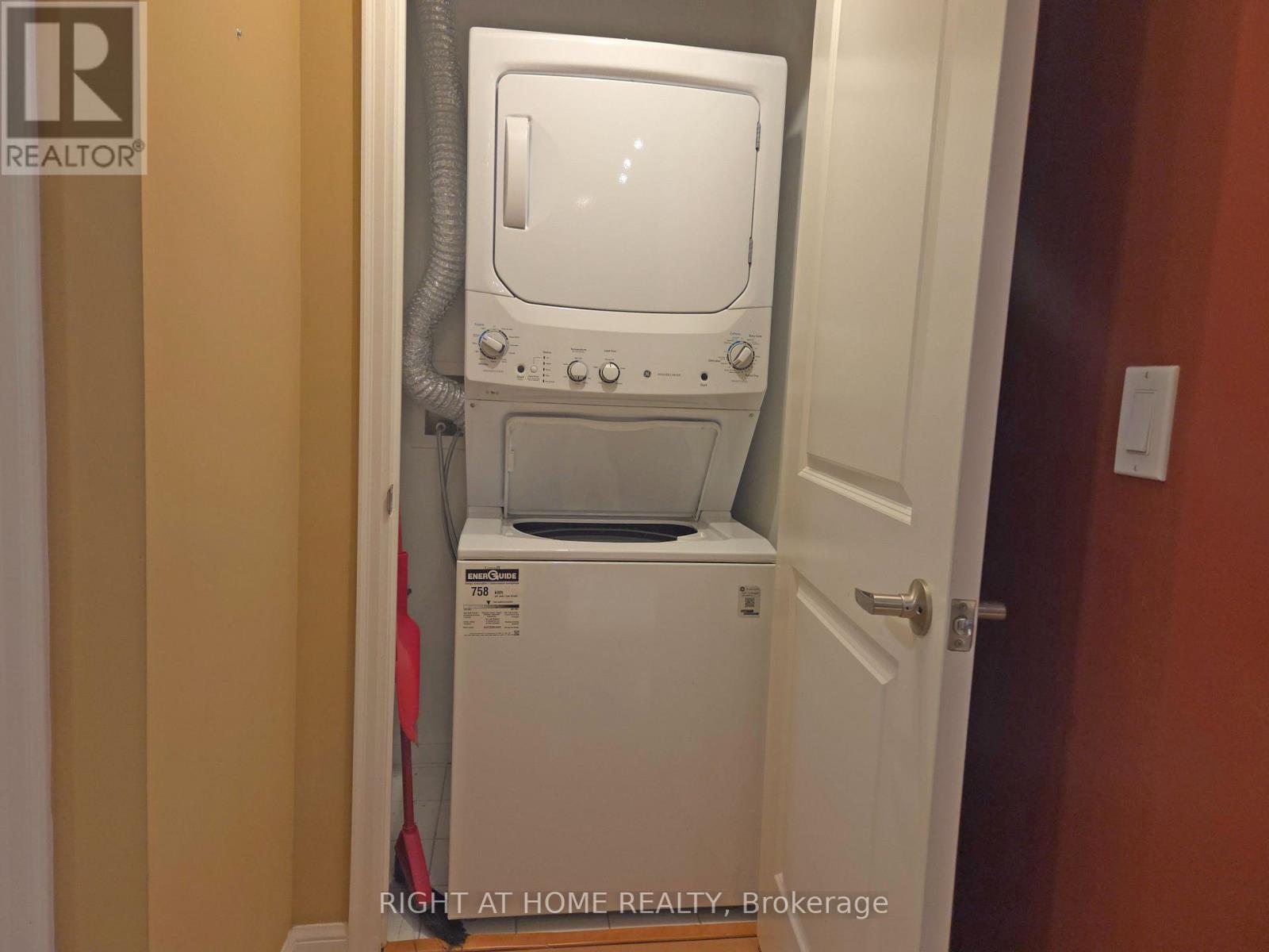 518 - 628 Fleet Street, Toronto, Ontario  M5V 1A8 - Photo 11 - C13783958