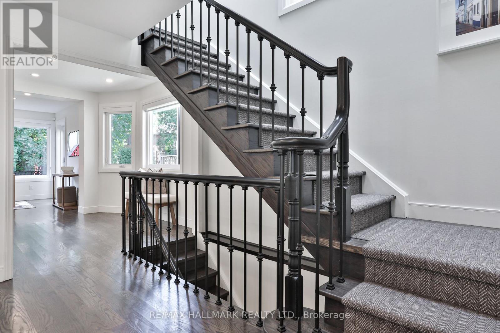 163 Roe Avenue, Toronto, Ontario  M5M 2J1 - Photo 19 - C13783964