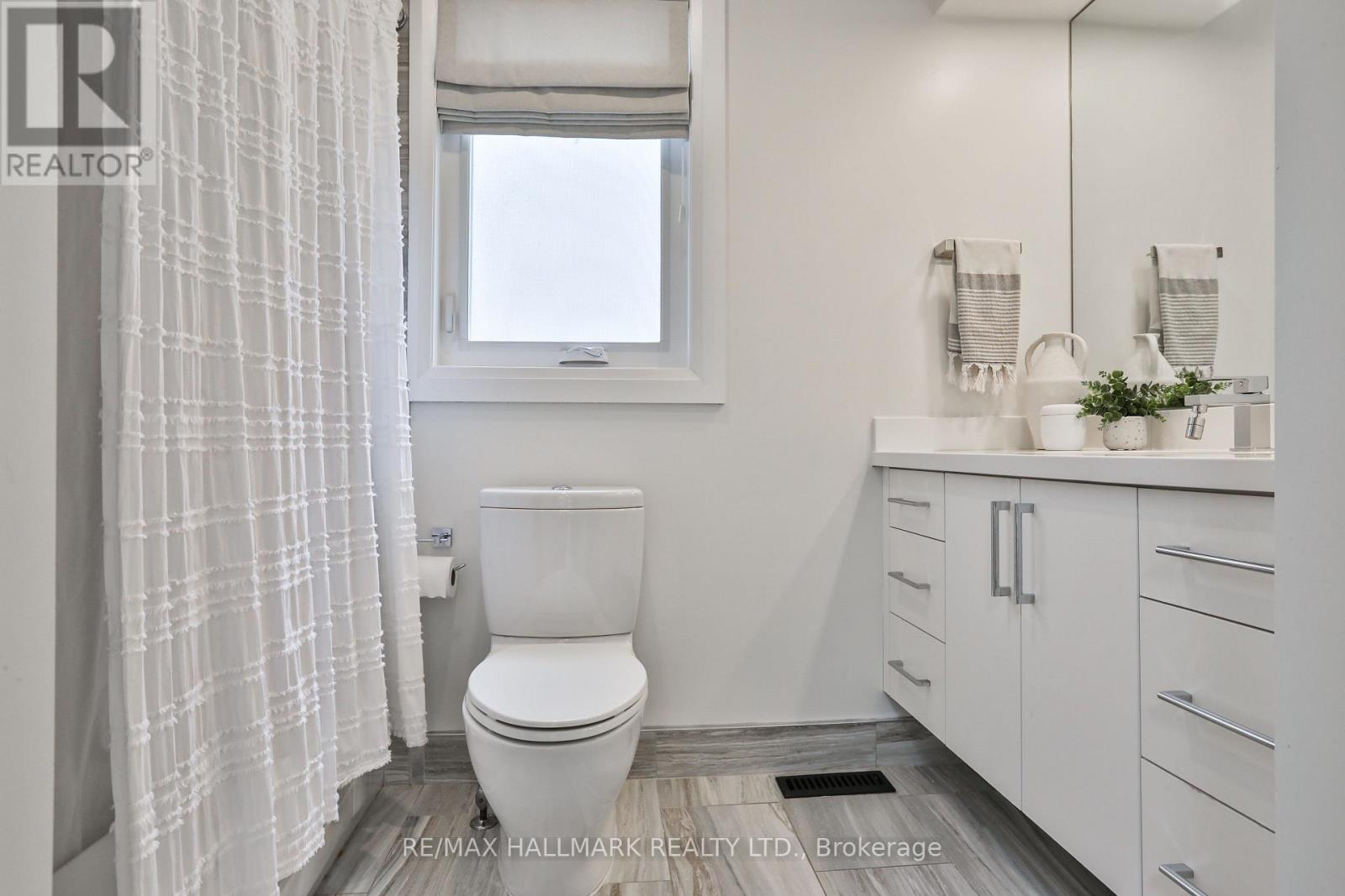 163 Roe Avenue, Toronto, Ontario  M5M 2J1 - Photo 31 - C13783964