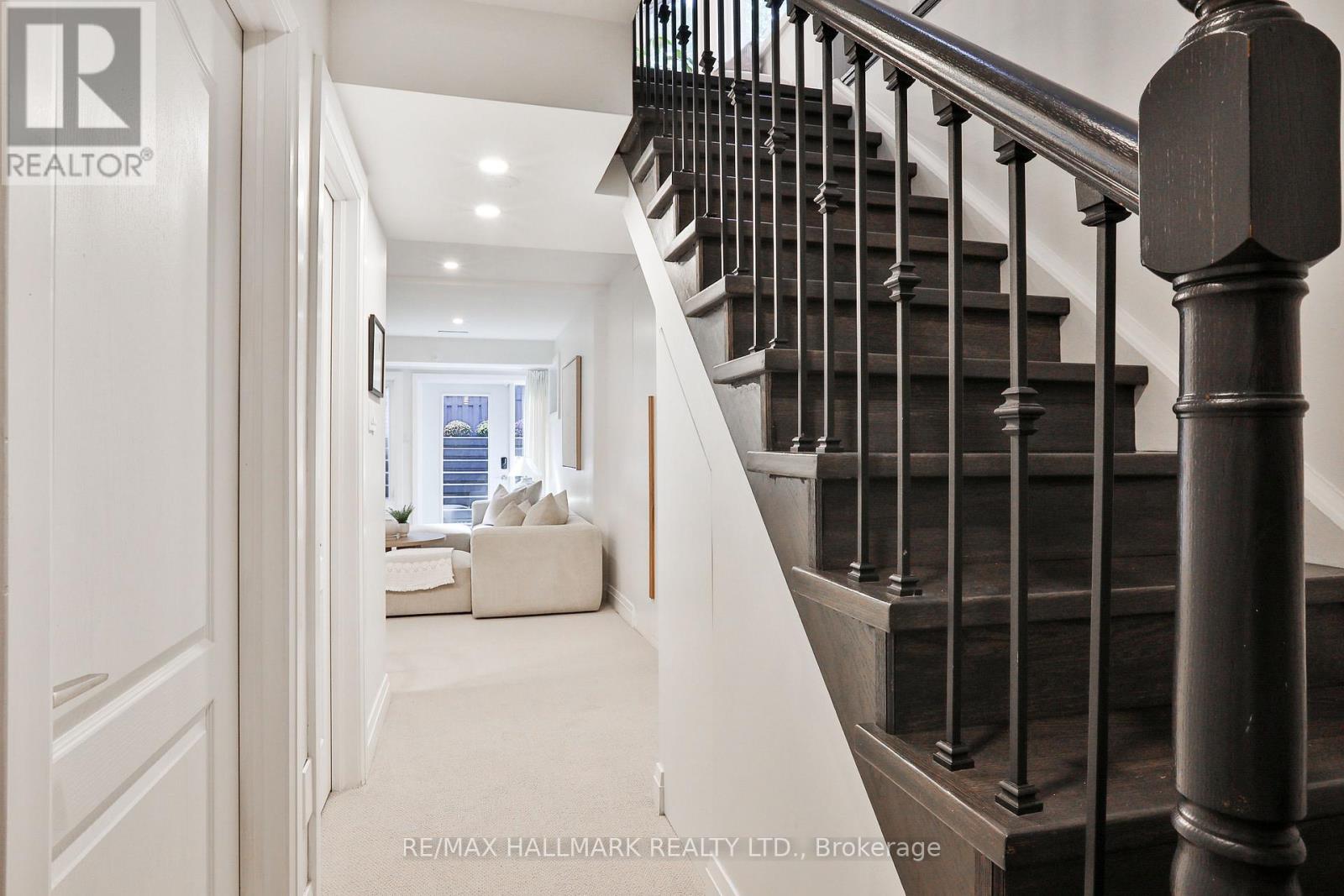 163 Roe Avenue, Toronto, Ontario  M5M 2J1 - Photo 32 - C13783964