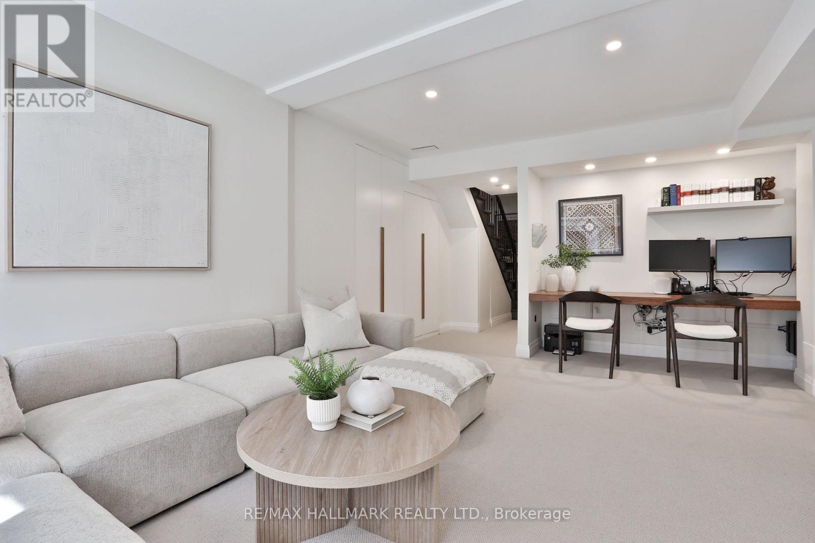163 Roe Avenue, Toronto, Ontario  M5M 2J1 - Photo 35 - C13783964