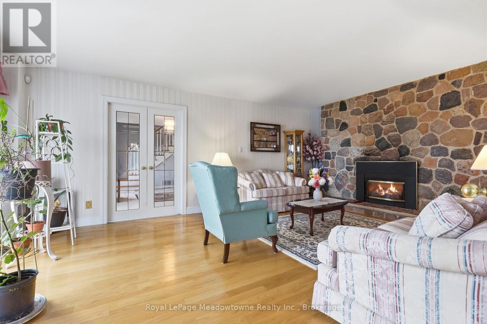 7053 Appleby Line, Milton, Ontario  L9T 2Y1 - Photo 10 - W13783956
