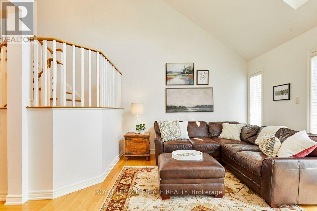 32 Joseph Duggan Road, Toronto, Ontario  M4L 3Y2 - Photo 20 - E13783954