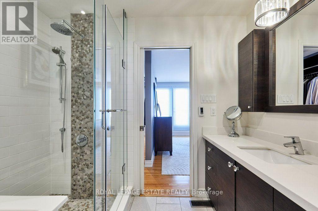 32 Joseph Duggan Road, Toronto, Ontario  M4L 3Y2 - Photo 33 - E13783954