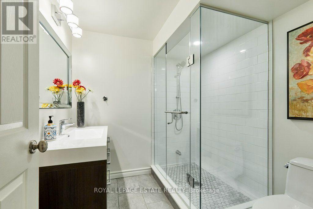 32 Joseph Duggan Road, Toronto, Ontario  M4L 3Y2 - Photo 41 - E13783954