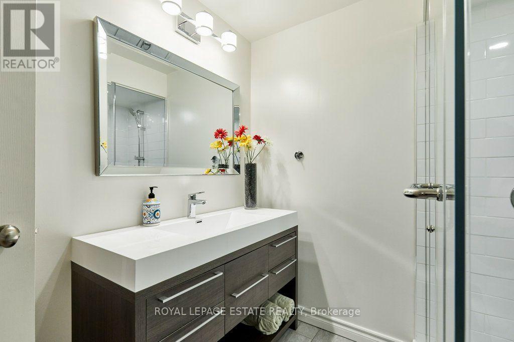 32 Joseph Duggan Road, Toronto, Ontario  M4L 3Y2 - Photo 42 - E13783954