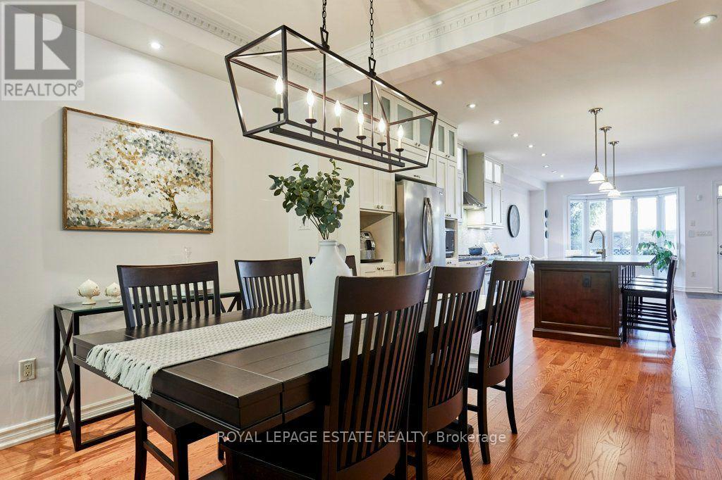 32 Joseph Duggan Road, Toronto, Ontario  M4L 3Y2 - Photo 8 - E13783954