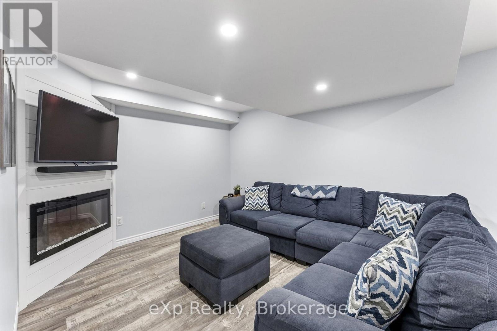 27 Robertson Drive, Stratford, Ontario N5A 0C8 - Photo 33 - X13783944
