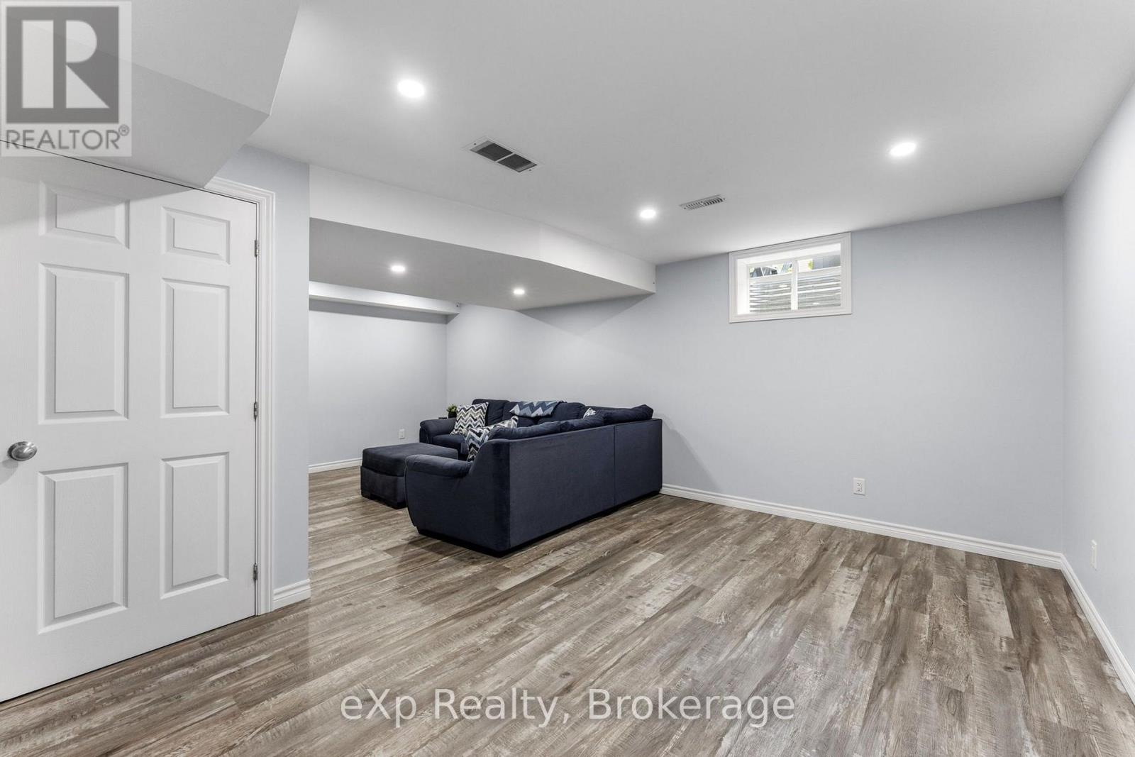 27 Robertson Drive, Stratford, Ontario N5A 0C8 - Photo 35 - X13783944