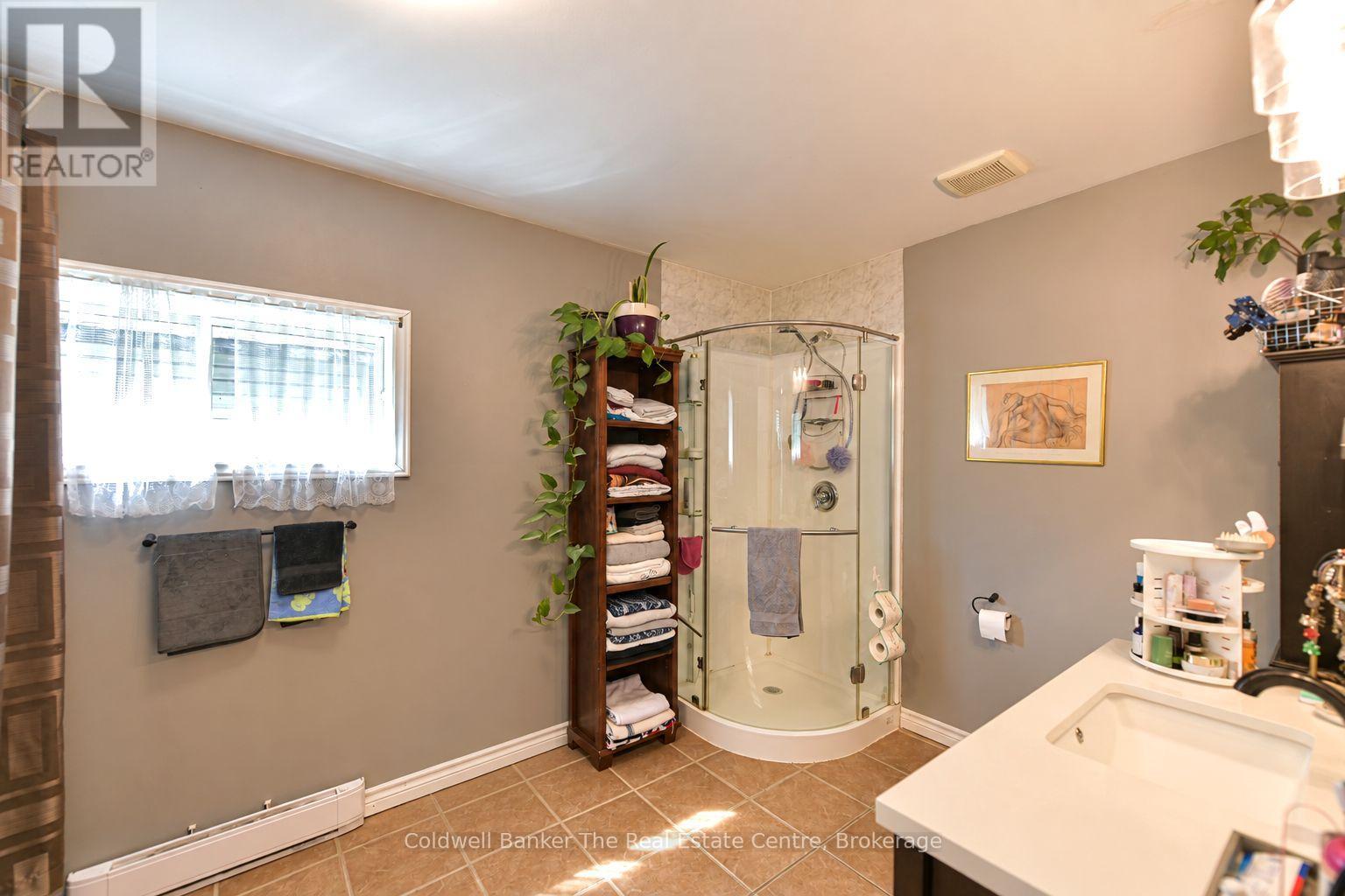 260 Violet Street, Gravenhurst, Ontario  P1P 1K5 - Photo 6 - X13783962