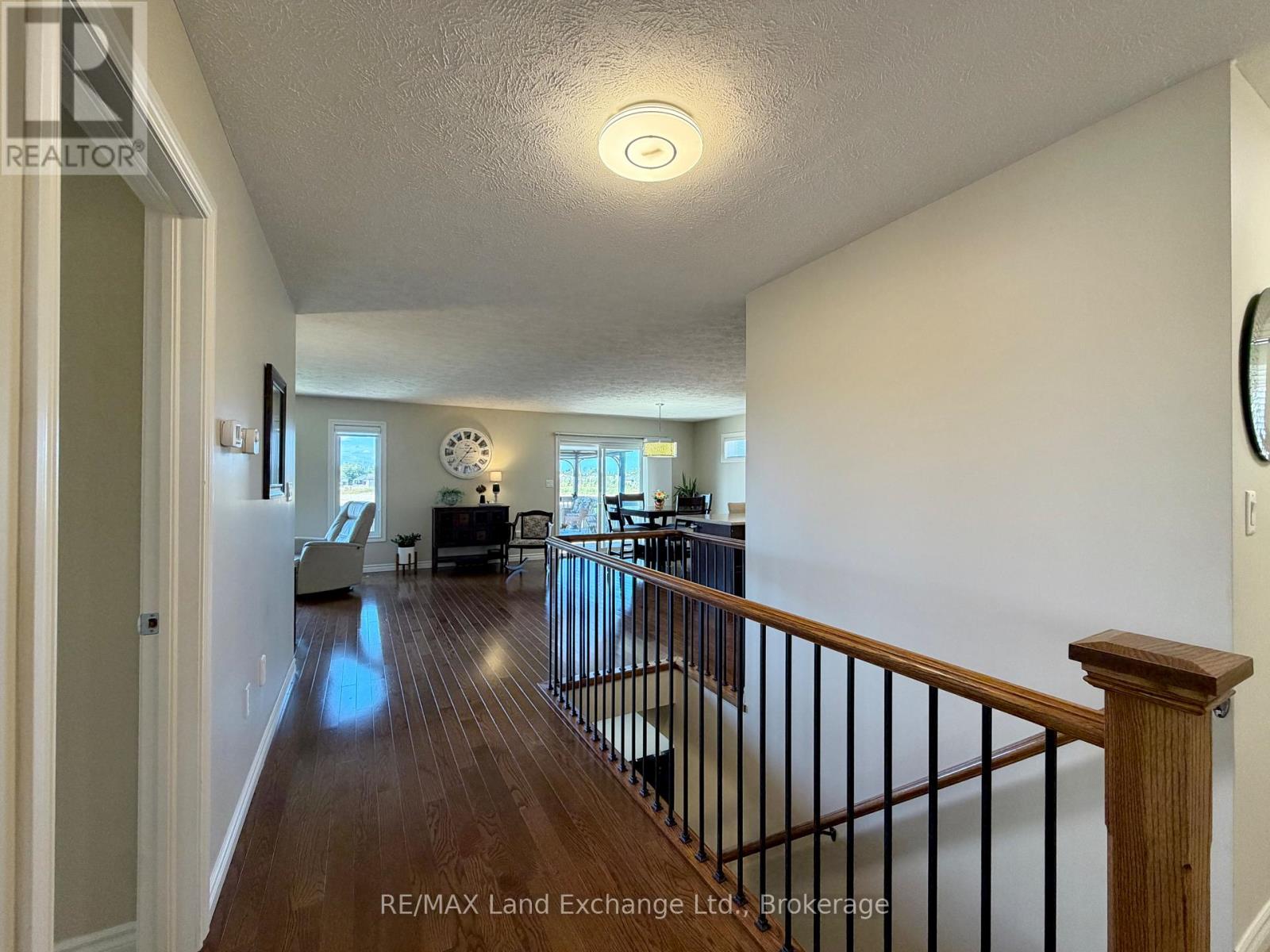 310 Stickel Street, Saugeen Shores, Ontario N0H 2C1 - Photo 15 - X13783978