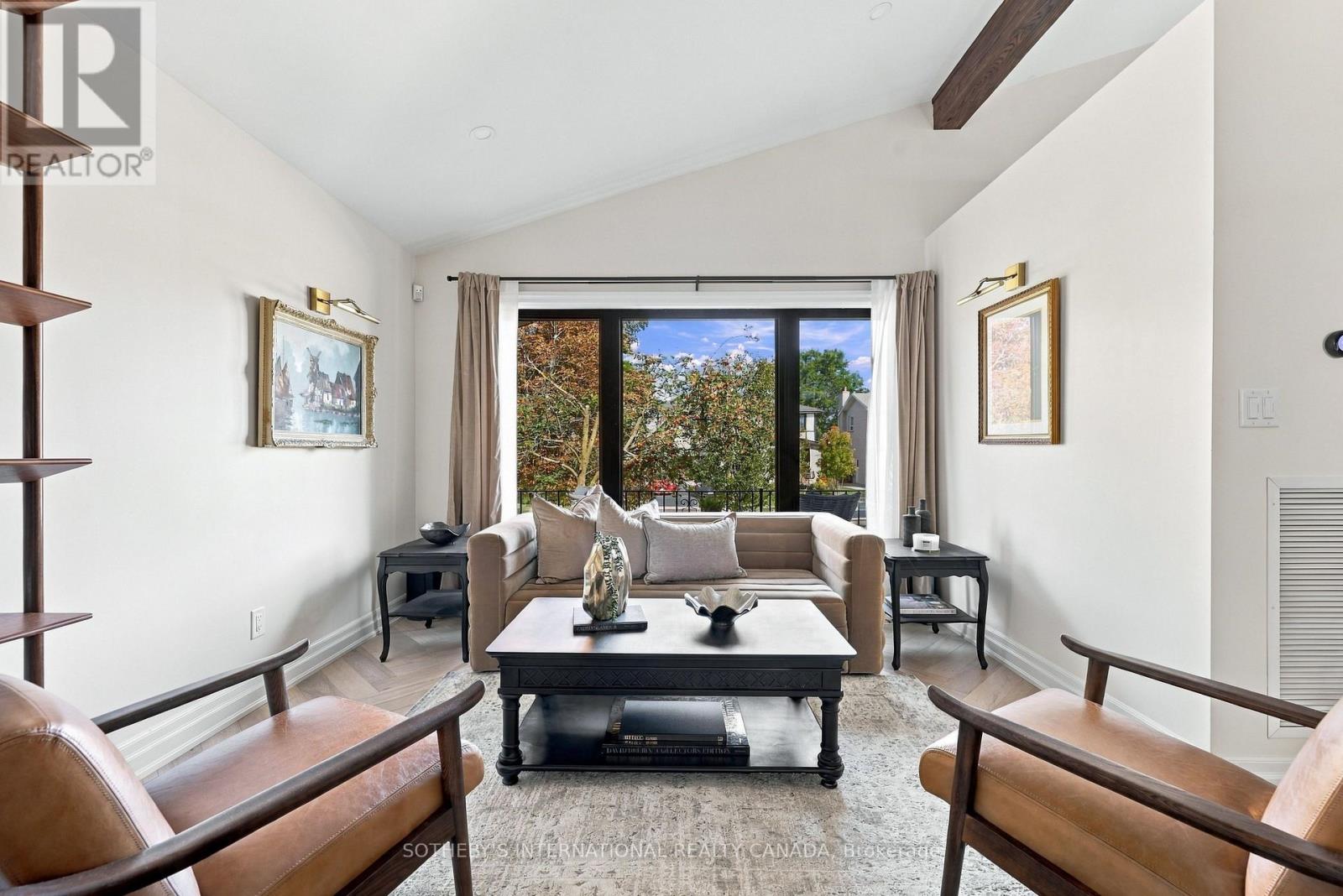 420 Abington Avenue, Mississauga, Ontario  L5A 1L7 - Photo 4 - W13783974