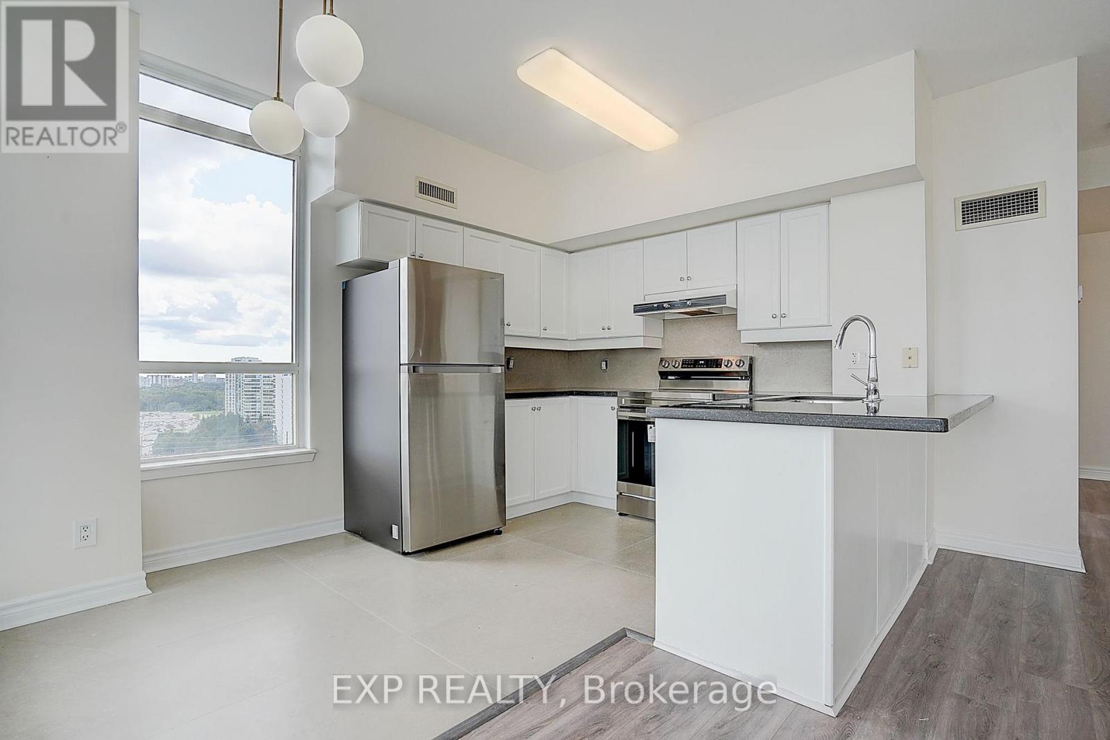 1404 - 60 Disera Drive, Vaughan, Ontario  L4J 9G1 - Photo 12 - N13724798